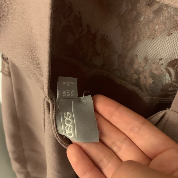 Dress - Picture 5 of 5